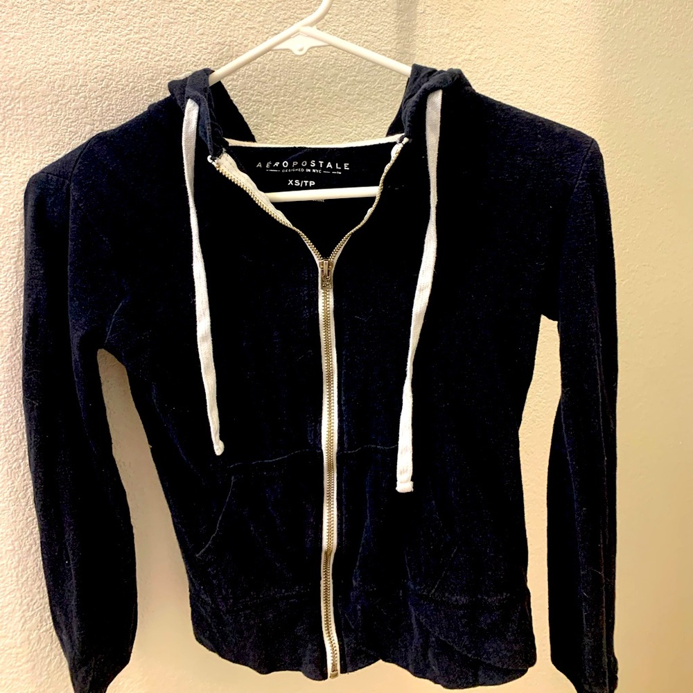 Black Aeropostale zip-up hoodie
